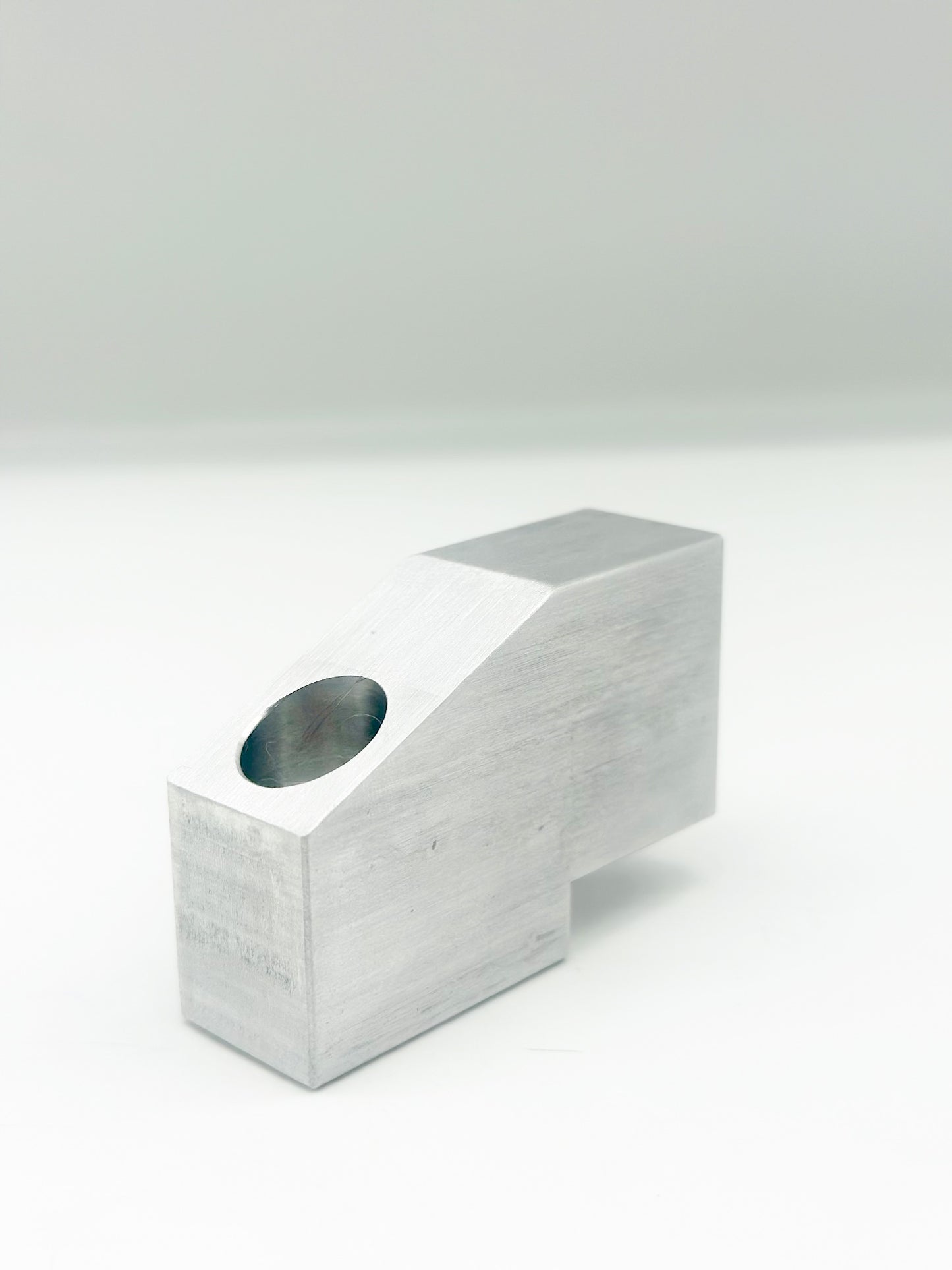 TR Maker Belt Grinder Making 90 degree corner wedge