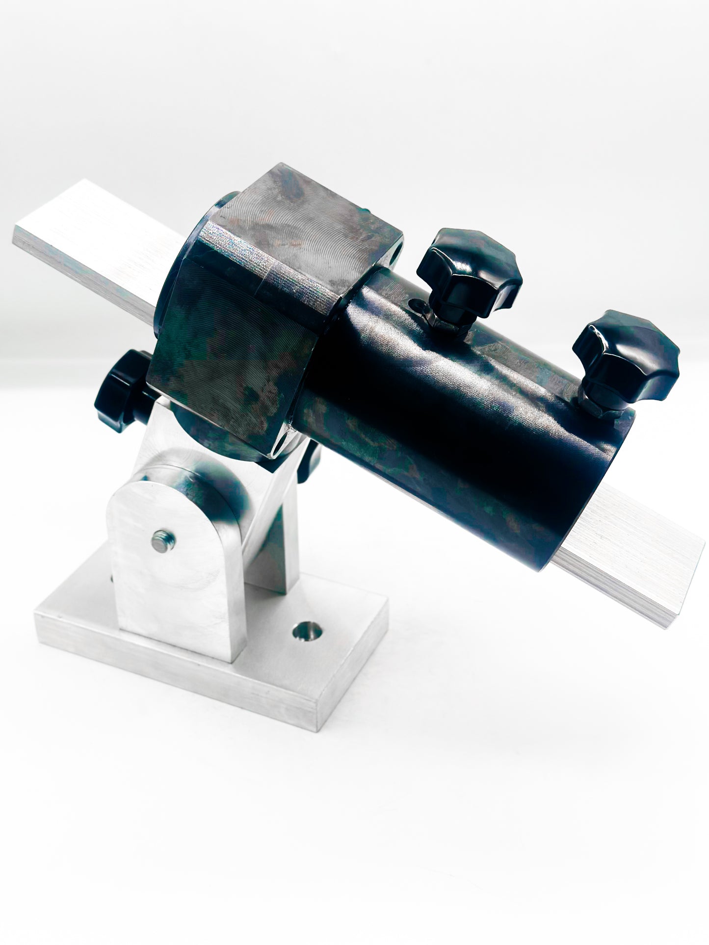 2024 Triaxial Blade Vise