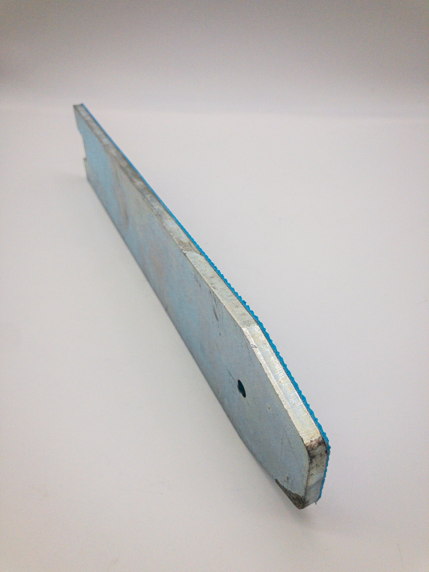 TR Maker Knife Finishing Table