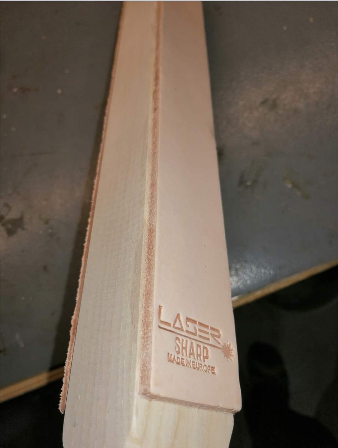 TR Maker Leather strop