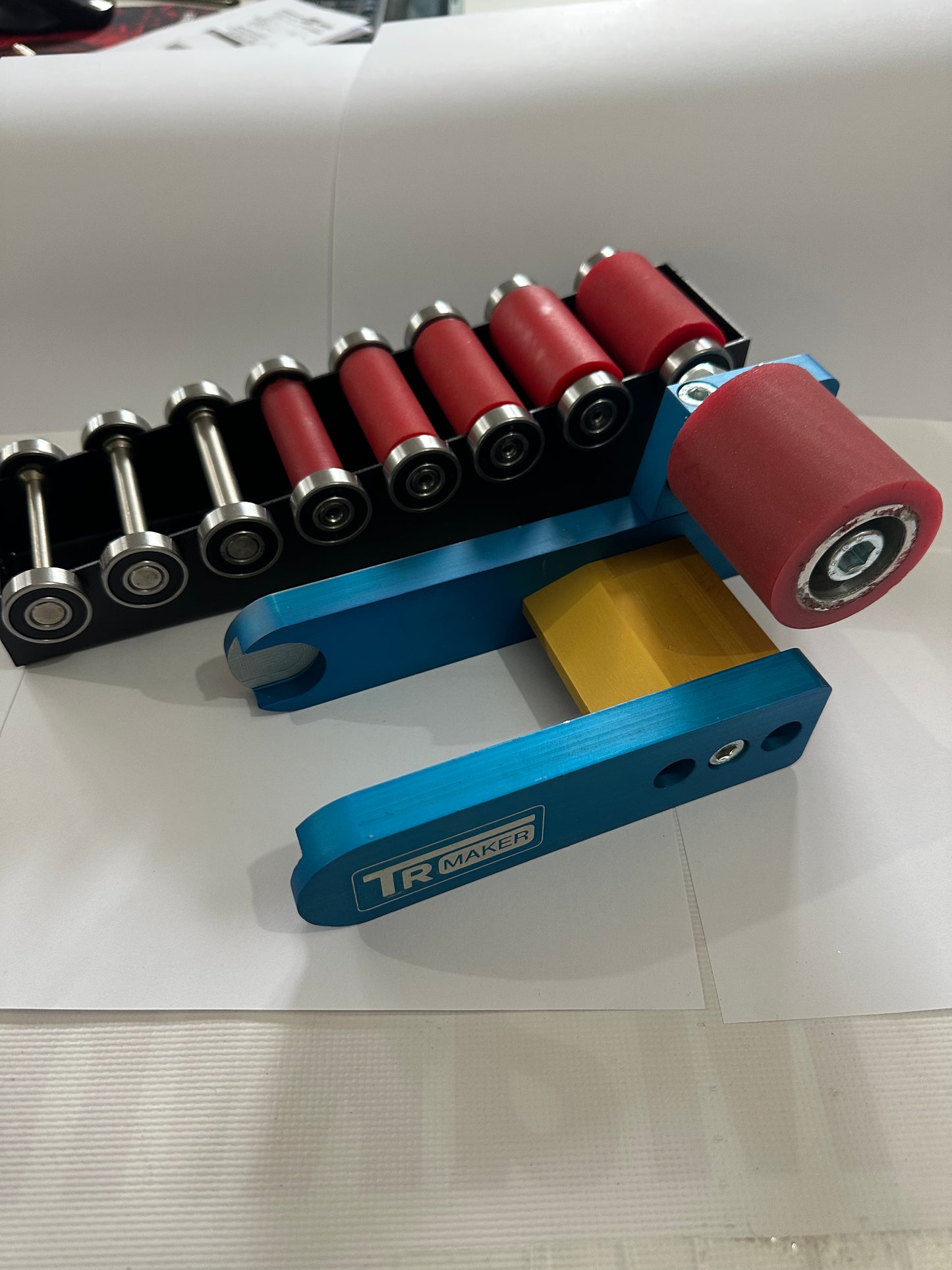 ماكينة طحن حزام TR Maker بعجلتين صغيرتين × 72 وحامل للمطاحن، عجلة مطاطية كبيرة واحدة، طقم 8 عجلات