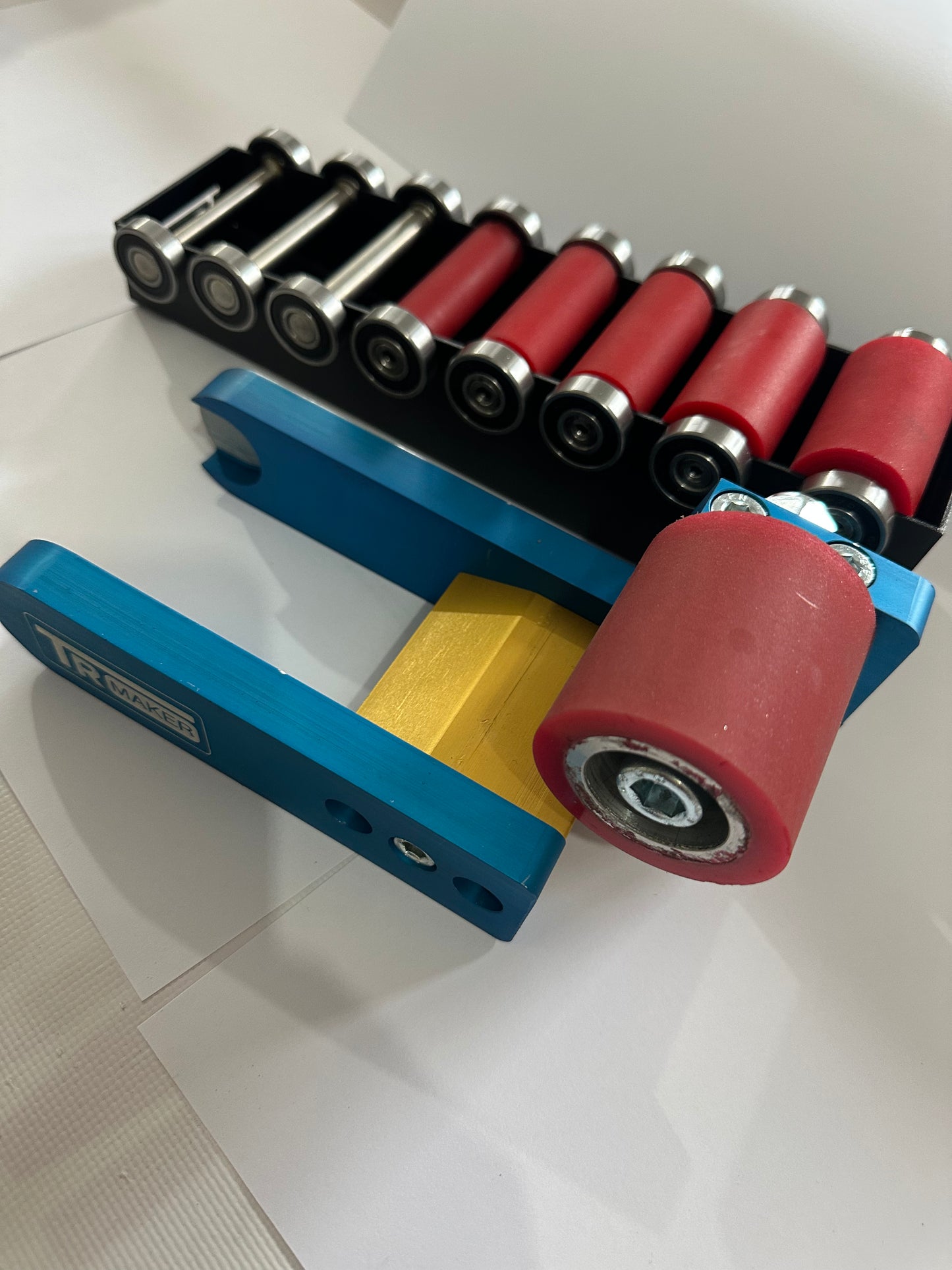 ماكينة طحن حزام TR Maker بعجلتين صغيرتين × 72 وحامل للمطاحن، عجلة مطاطية كبيرة واحدة، طقم 8 عجلات