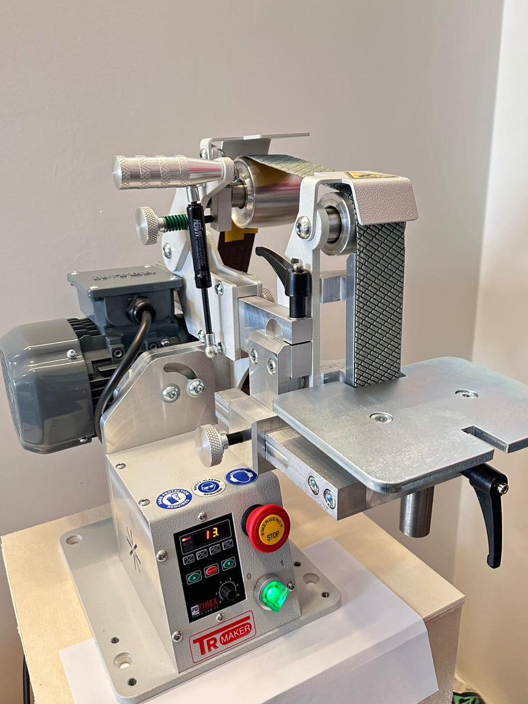 TR Maker  IPK 01 Professional  Belt Grinder for Watchmakers and Precision Work